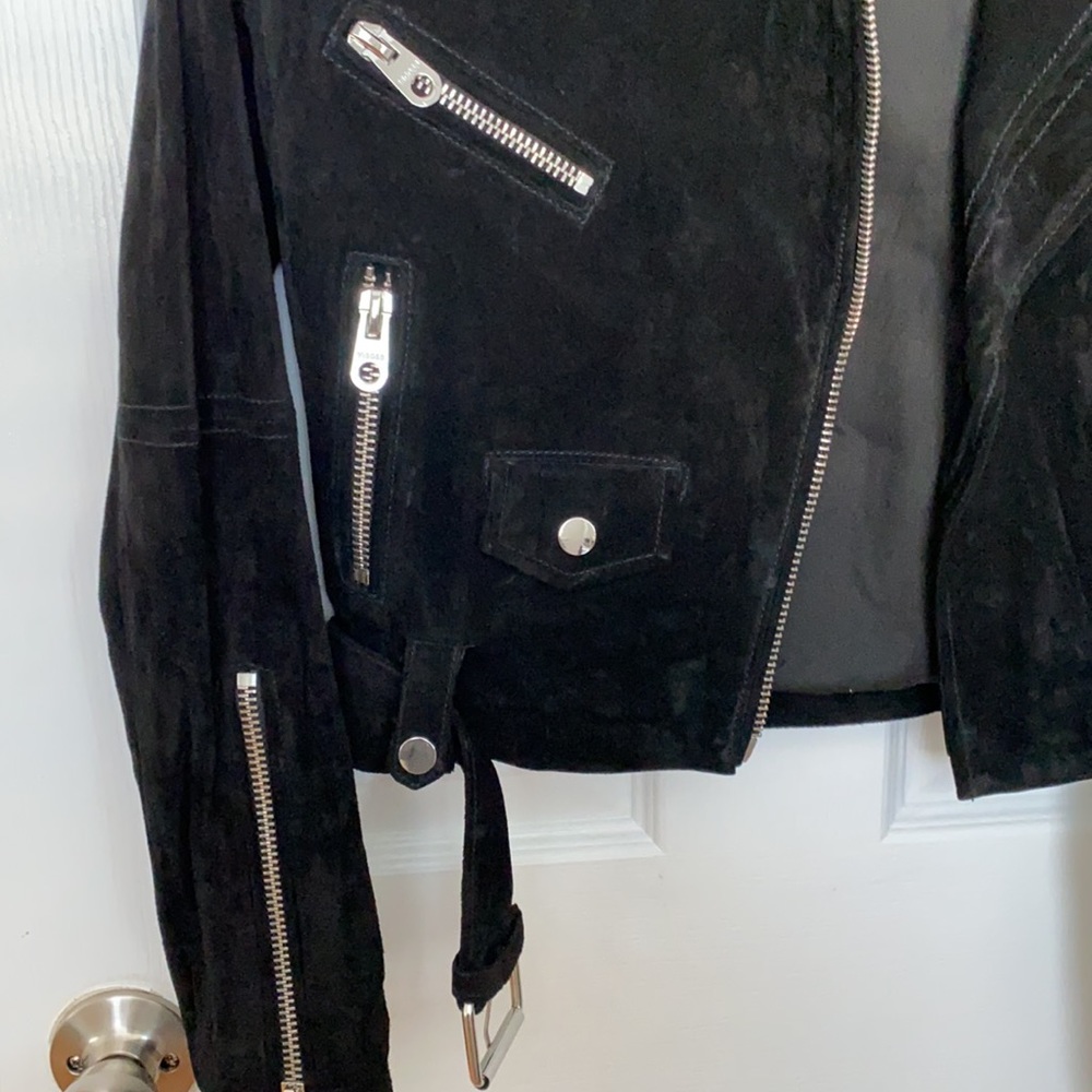 Jacket - Picture 3 of 4